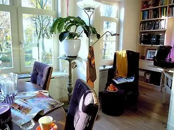 Bed & Breakfast Missortelia Amsterdam